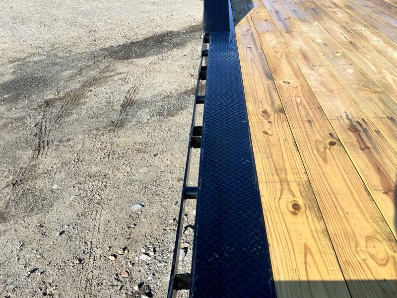 new Equipment / Flatbed Trailers Load Trail  for sale, in Cartersville, GA Thumbnail 9