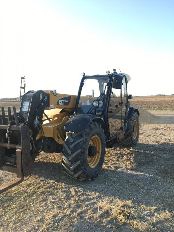 2013 Caterpillar TH407C Telehandler 2013 Caterpillar TH407C Telehandler