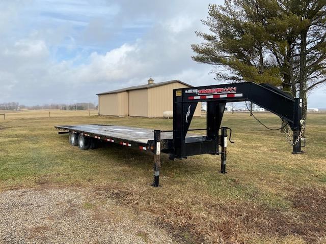 2016 Trailerman Trailers Inc. Hired Hand Hydraulic Dove Equipment Trailer 2016 Trailerman Trailers Inc. Hired Hand Hydraulic Dove Equipment Trailer