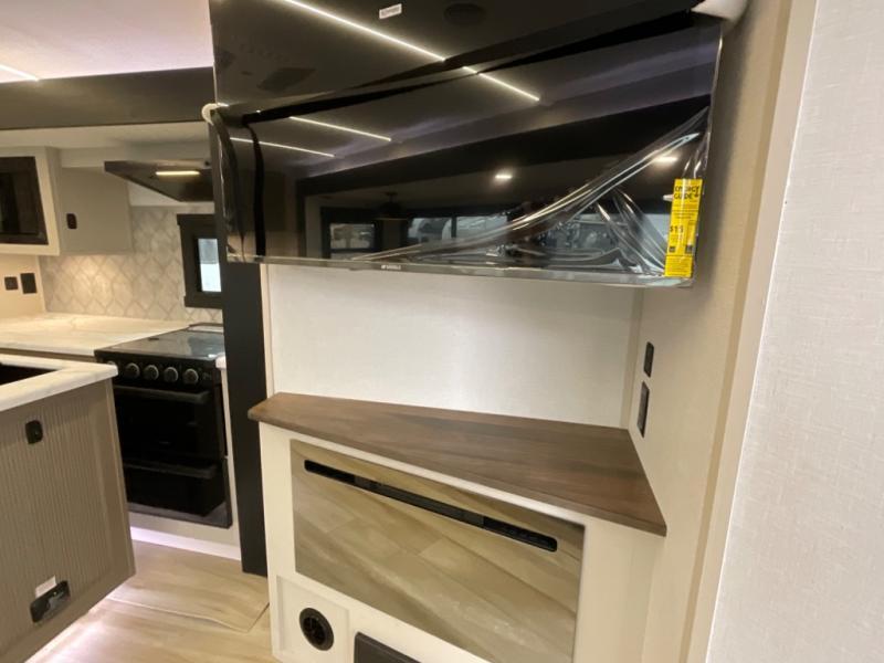 new Travel Trailers Forest River Wildwood Heritage Glen for sale, in Laredo, TX Thumbnail 17