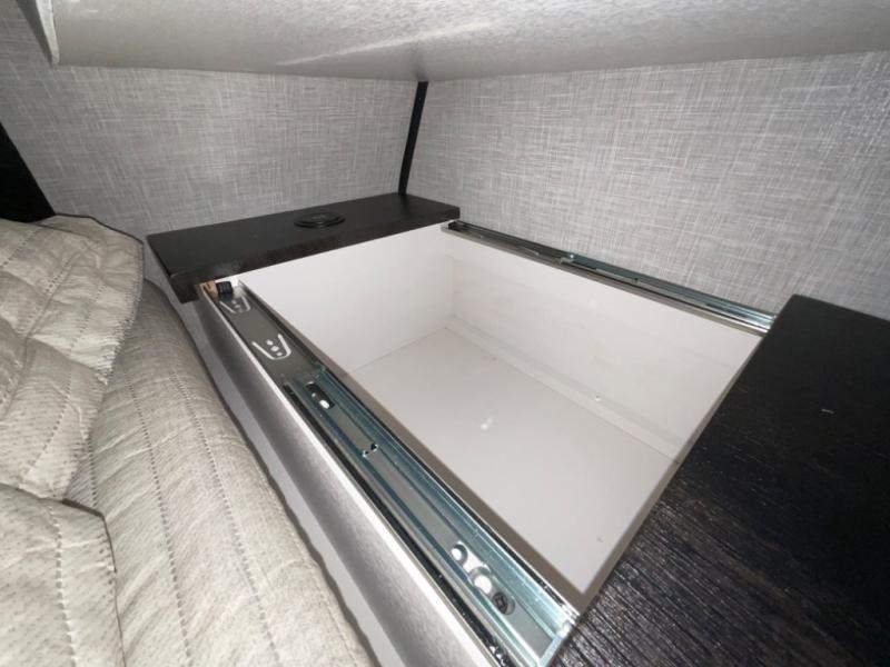 new Travel Trailers Jayco Jay Feather for sale, in Laredo, TX Thumbnail 63