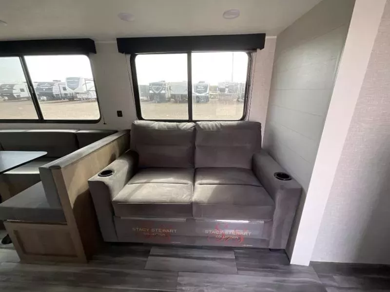 new Travel Trailers Jayco Jay Flight for sale, in Laredo, TX Thumbnail 8