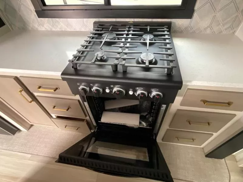 new Fifth Wheel Trailers Forest River Wildwood Heritage Glen for sale, in Laredo, TX Thumbnail 18
