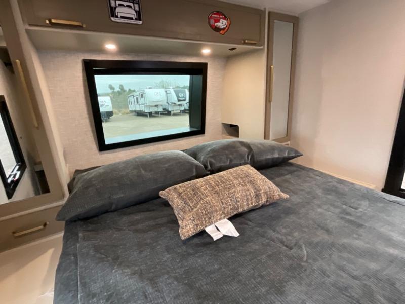 new Travel Trailers Forest River Wildwood Heritage Glen for sale, in Laredo, TX Thumbnail 32
