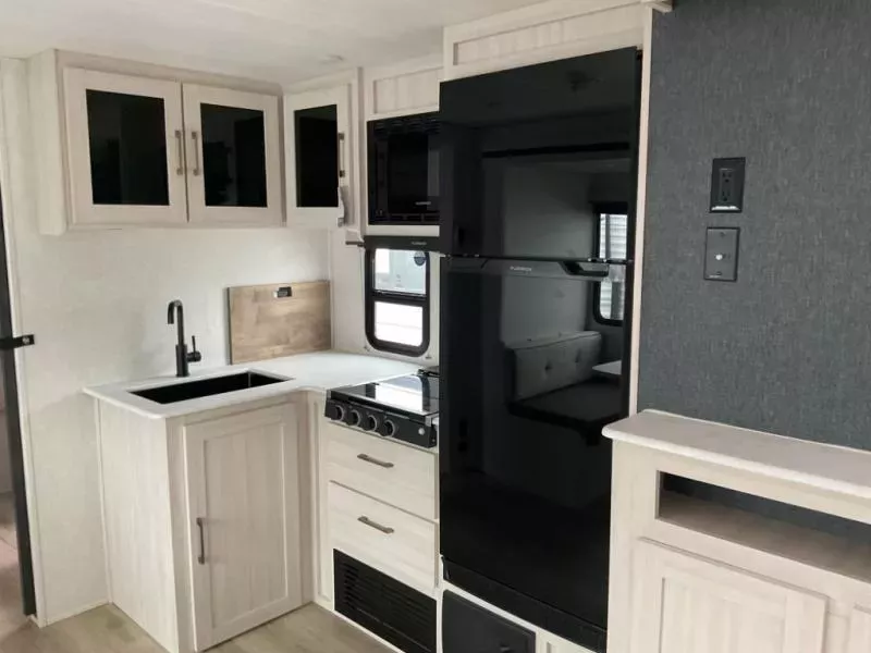 new Travel Trailers Forest River Surveyor Legend X for sale, in Laredo, TX Thumbnail 11