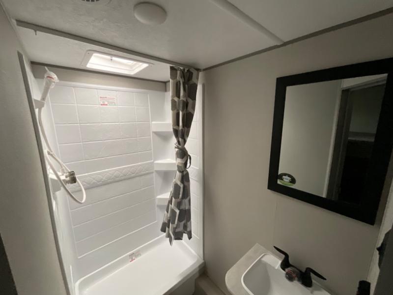 new Travel Trailers Coachmen Catalina for sale, in Laredo, TX Thumbnail 34