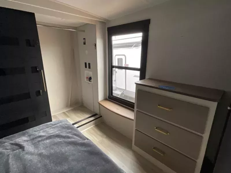 new Fifth Wheel Trailers Forest River Wildwood Heritage Glen for sale, in Laredo, TX Thumbnail 29