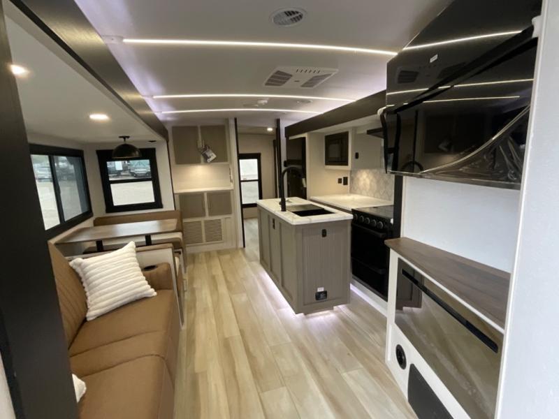 new Travel Trailers Forest River Wildwood Heritage Glen for sale, in Laredo, TX Thumbnail 9