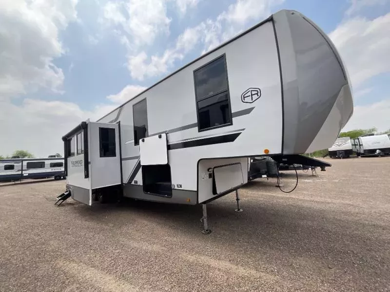 new Fifth Wheel Trailers Forest River Wildwood Heritage Glen for sale, in Laredo, TX Thumbnail 8