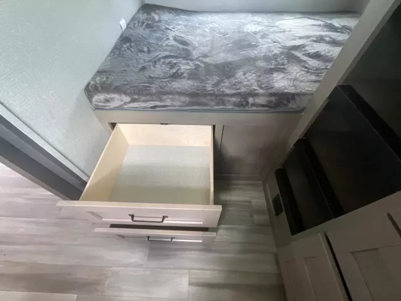 new Fifth Wheel Trailers Grand Design RV Reflection 150 Series for sale, in Laredo, TX Thumbnail 39