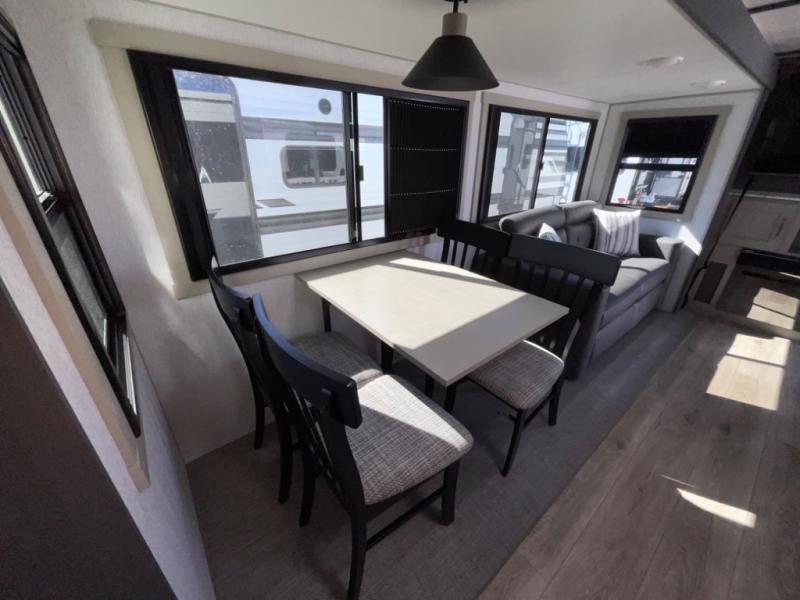 new Travel Trailers Forest River Wildwood Heritage Glen Hyper-Lyte for sale, in Laredo, TX Thumbnail 40