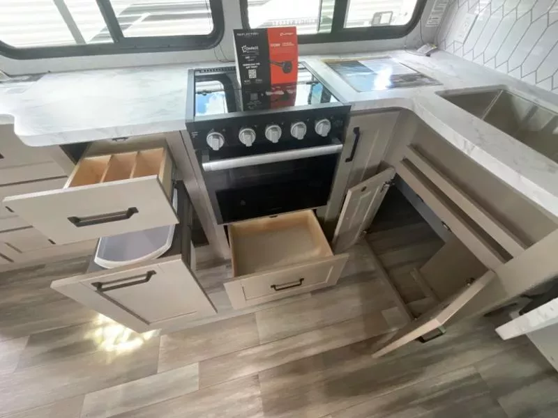 new Fifth Wheel Trailers Grand Design RV Reflection 150 Series for sale, in Laredo, TX Thumbnail 30