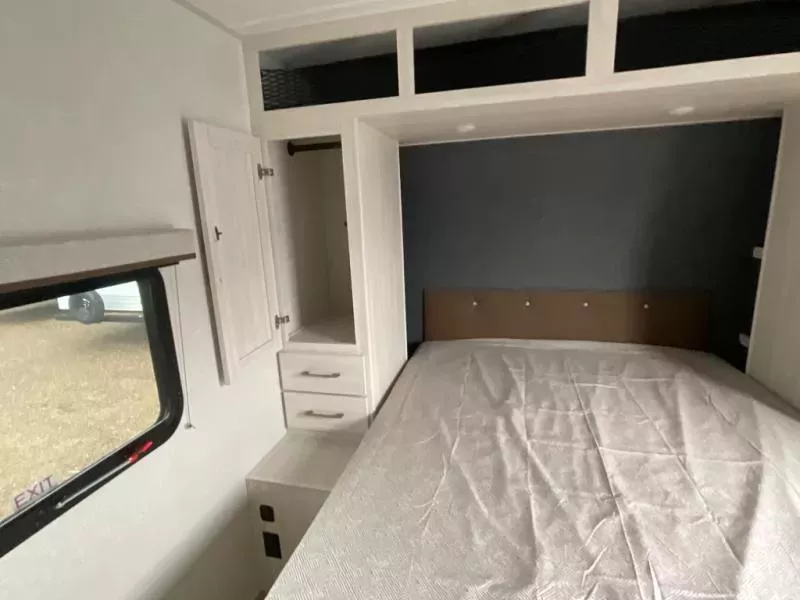 new Travel Trailers Forest River Surveyor Legend X for sale, in Laredo, TX Thumbnail 27