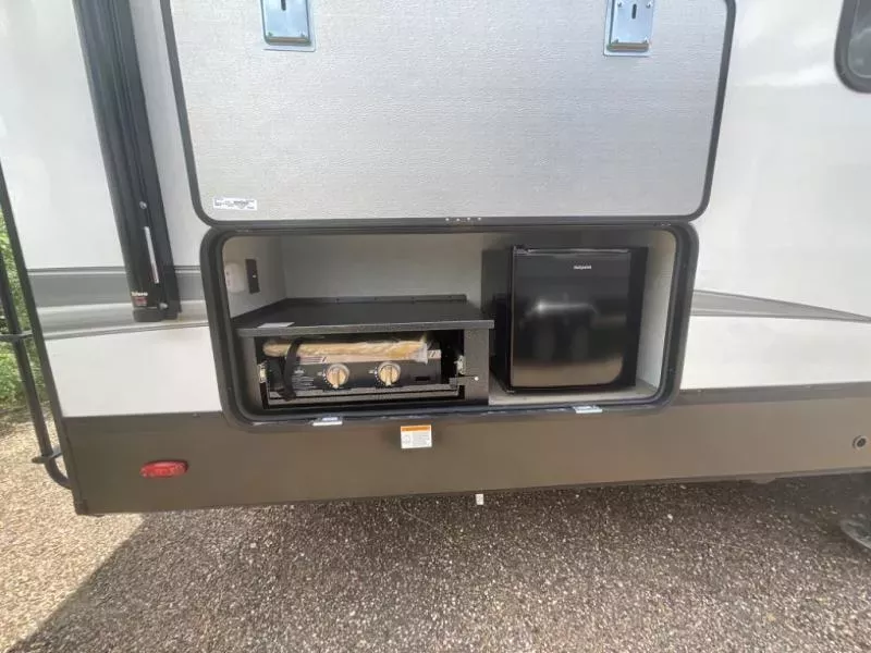 new Fifth Wheel Trailers Grand Design RV Reflection 150 Series for sale, in Laredo, TX Thumbnail 17