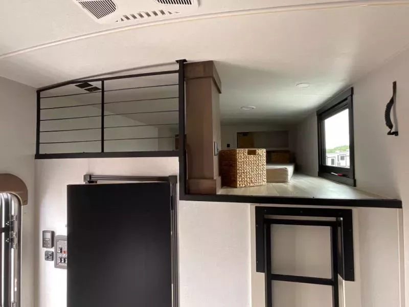 new Fifth Wheel Trailers Forest River Wildwood Heritage Glen for sale, in Laredo, TX Thumbnail 21