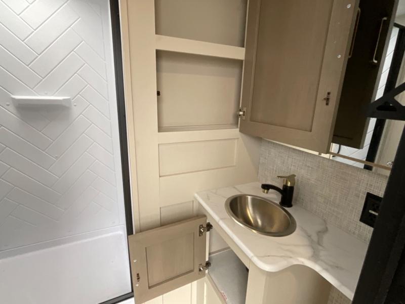 new Travel Trailers Forest River Wildwood Heritage Glen for sale, in Laredo, TX Thumbnail 29
