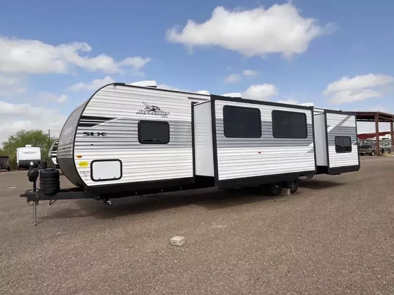 new Travel Trailers Jayco Jay Flight for sale, in Laredo, TX Thumbnail 2