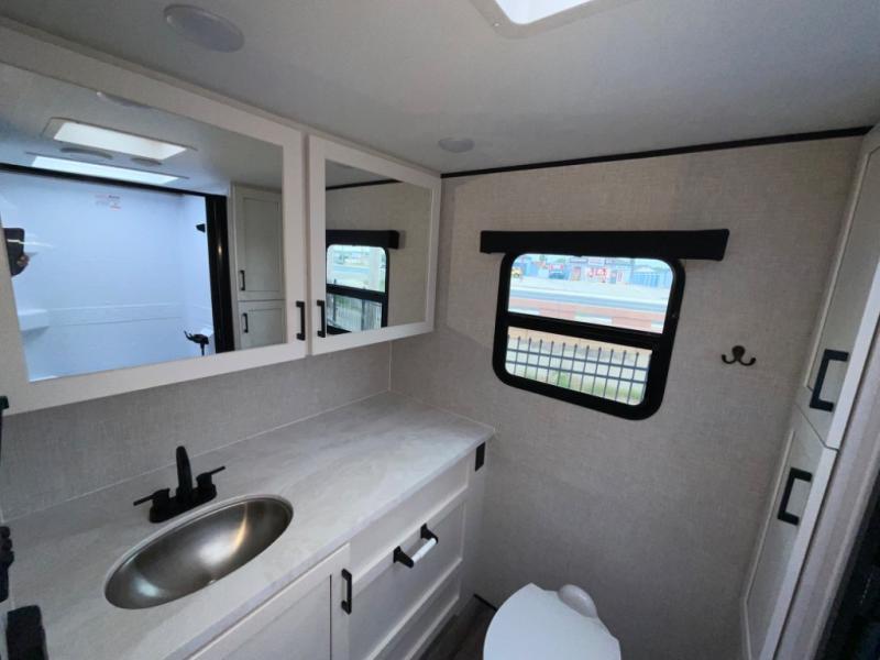 new Travel Trailers Jayco Jay Feather for sale, in Laredo, TX Thumbnail 31