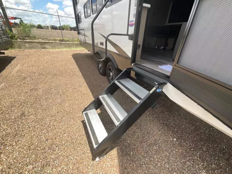 new Fifth Wheel Trailers Grand Design RV Reflection 150 Series for sale, in Laredo, TX Thumbnail 21