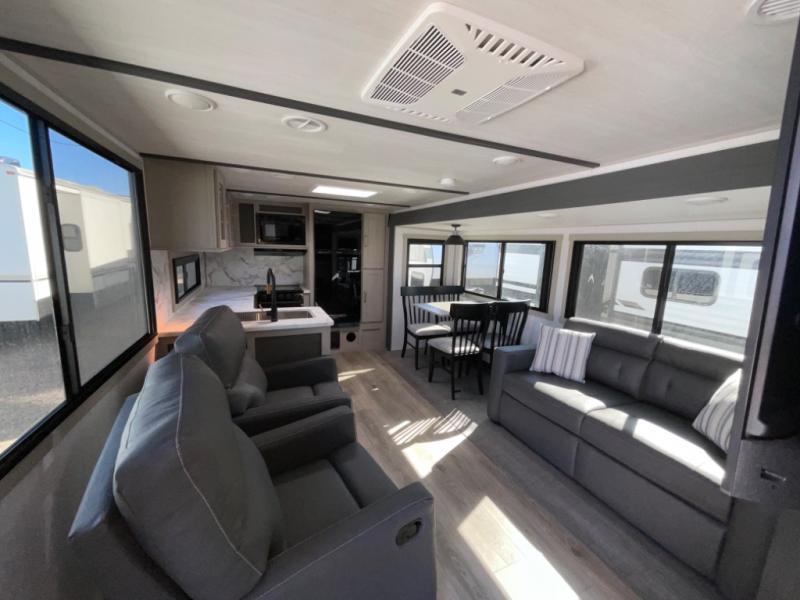 new Travel Trailers Forest River Wildwood Heritage Glen Hyper-Lyte for sale, in Laredo, TX Thumbnail 21