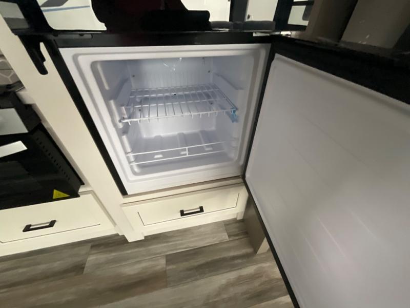 new Travel Trailers Jayco Jay Feather for sale, in Laredo, TX Thumbnail 51