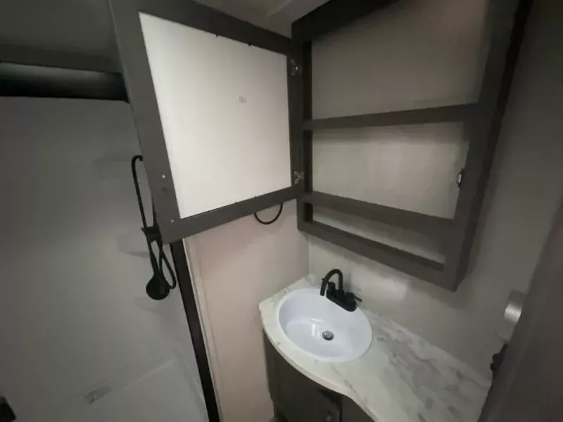 new Fifth Wheel Trailers Grand Design RV Reflection 150 Series for sale, in Laredo, TX Thumbnail 51