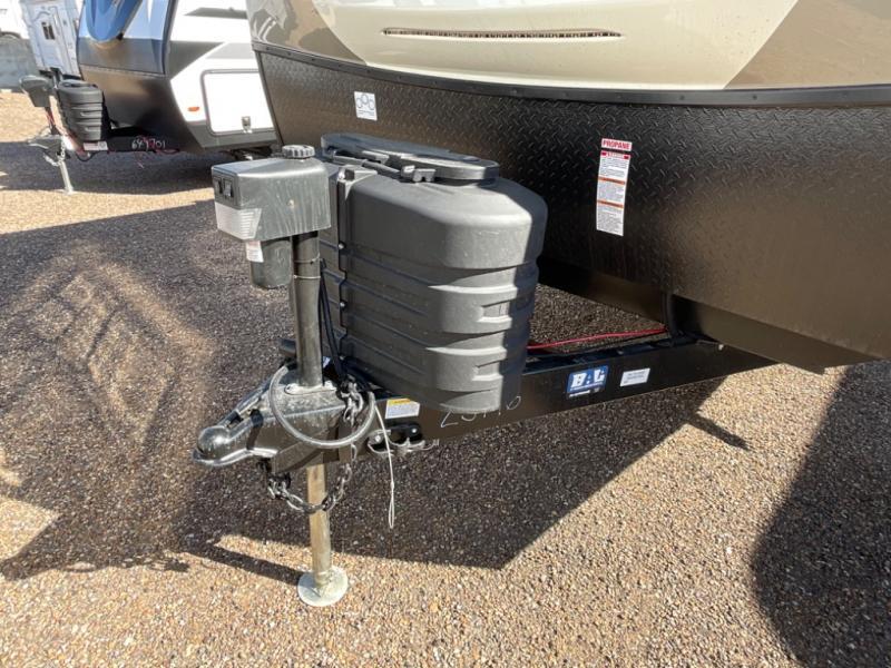 new Travel Trailers Forest River Wildwood Heritage Glen Hyper-Lyte for sale, in Laredo, TX Thumbnail 4