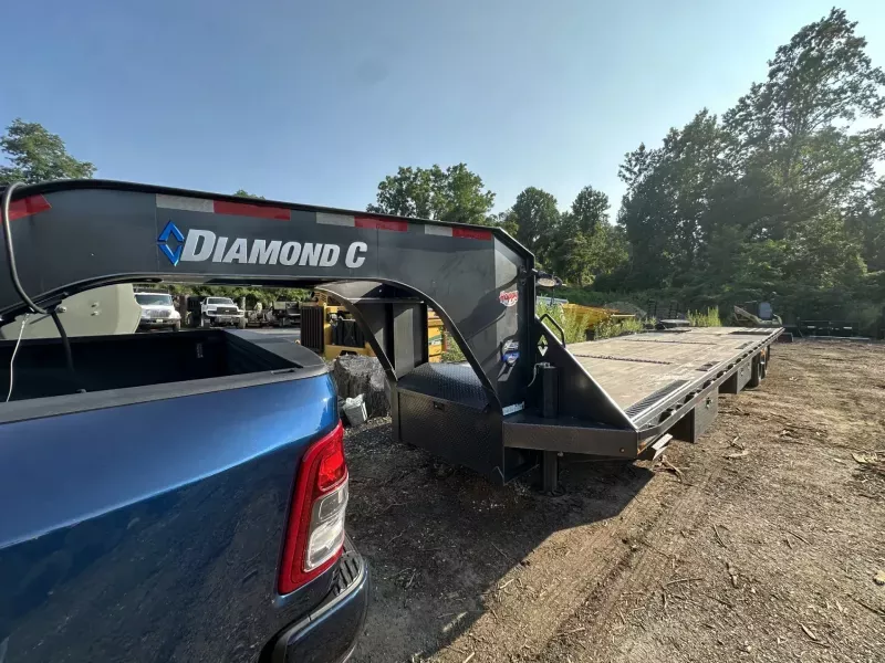 used Equipment / Flatbed Trailers Diamond C Trailers  for sale, in Belmar, NJ Thumbnail 5