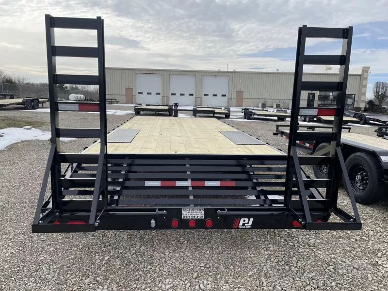 new Equipment / Flatbed Trailers PJ Trailers  for sale, in Wilmington, OH Thumbnail 2