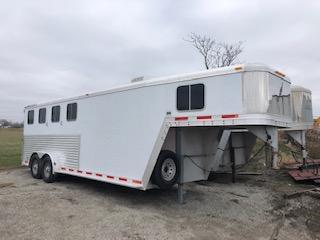 2001 Featherlite 4 Horse Slant Horse Trailer Hinshaw Trailer Sales Dump Enclosed Utility And New And Used Horse Trailers And Stock Trailers In Ia [ 240 x 320 Pixel ]