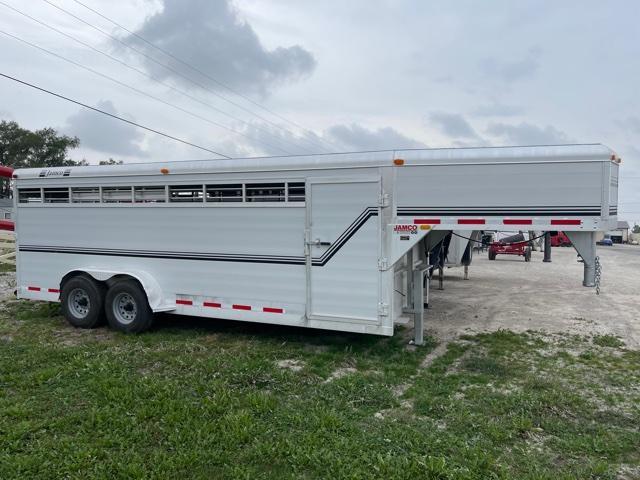 1995 Jamco Trailers 7x20 gn Livestock Trailer 1995 Jamco Trailers 7x20 gn Livestock Trailer