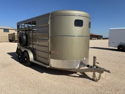 2026 GR Trailers 6.8’ x 16’ 3-HORSE TRAILER