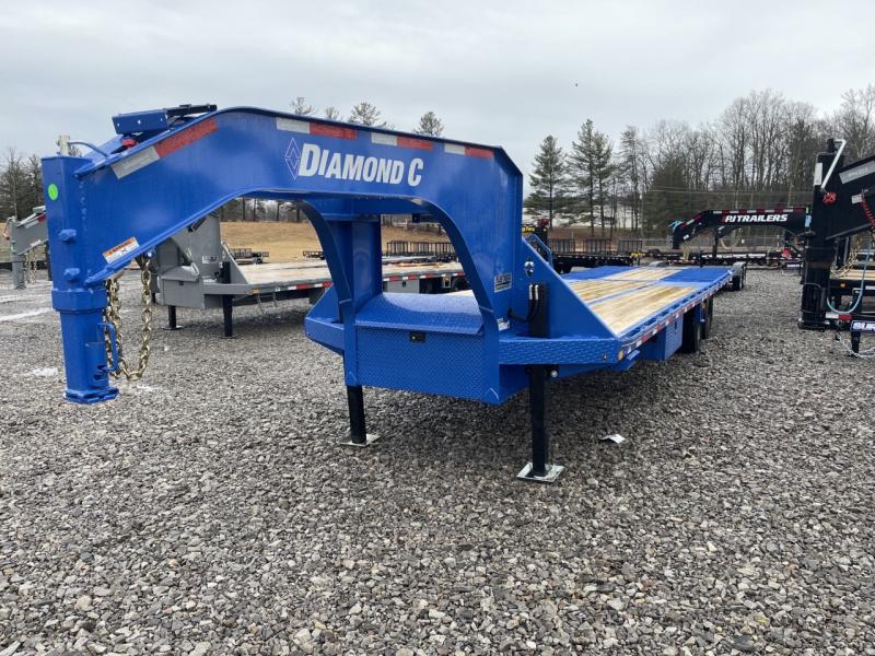 2023 Big Tex Trailers 22GN28+5 Mega Ramp Gooseneck W/MEGA RAMP Tri County Trailers