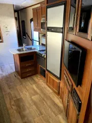 used Fifth Wheel Trailers Thor Industries Jayco for sale, in Gilroy, CA Thumbnail 3