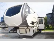 used Travel Trailers Keystone RV Montana for sale, in Titusville, FL Thumbnail 3