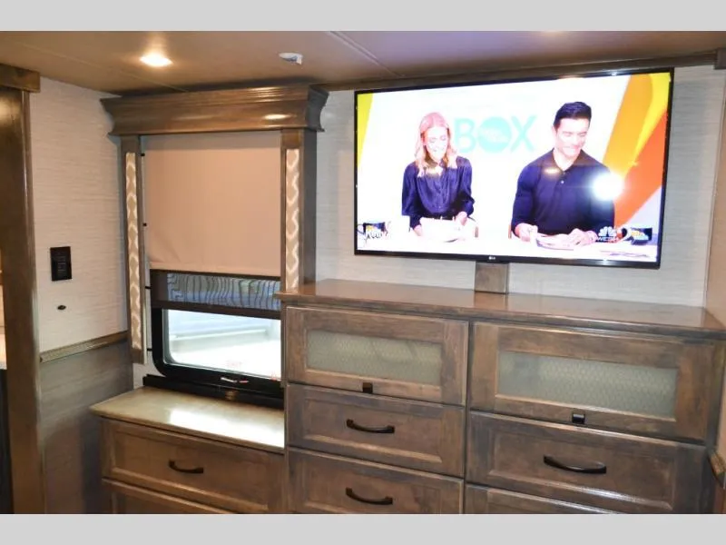 used Travel Trailers Vanleigh RV Beacon for sale, in Titusville, FL Thumbnail 25