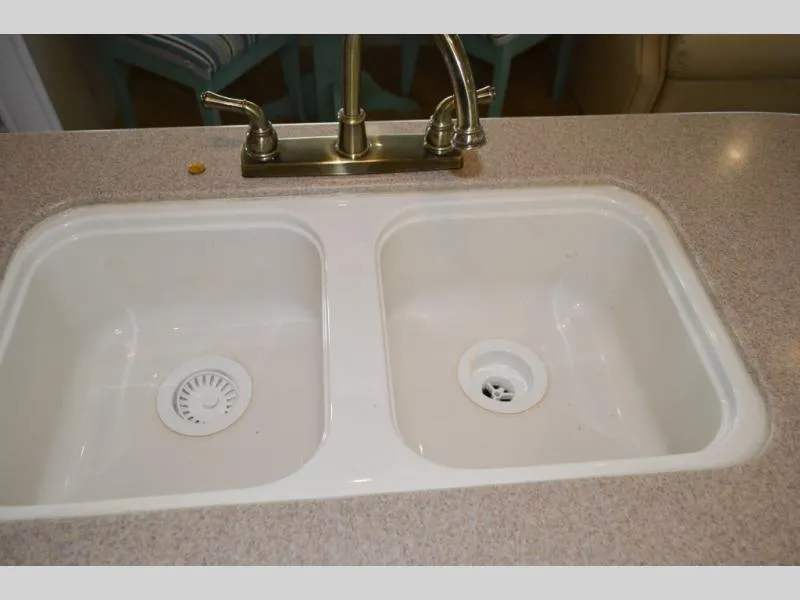 used Fifth Wheel Trailers Carriage Inc. Cameo for sale, in Titusville, FL Thumbnail 16