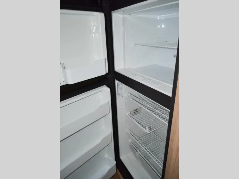 used Travel Trailers Other Flying Cloud for sale, in Titusville, FL Thumbnail 13