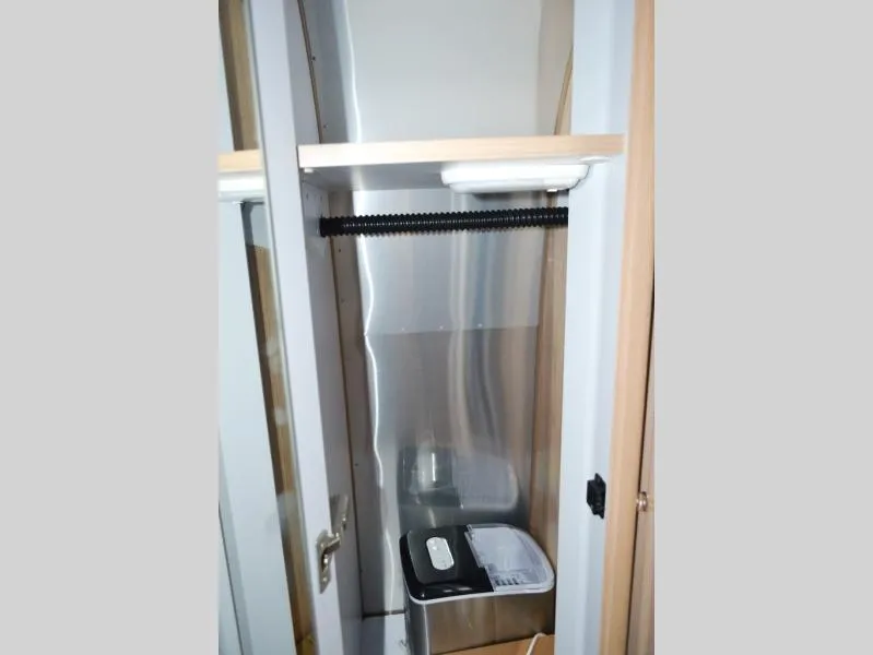 used Travel Trailers Other Flying Cloud for sale, in Titusville, FL Thumbnail 17