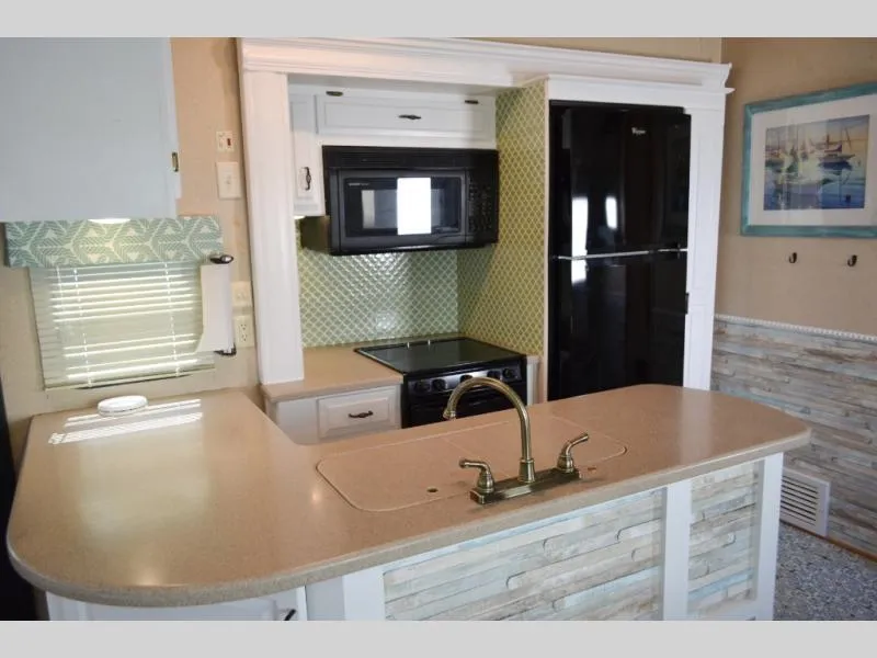 used Fifth Wheel Trailers Carriage Inc. Cameo for sale, in Titusville, FL Thumbnail 10