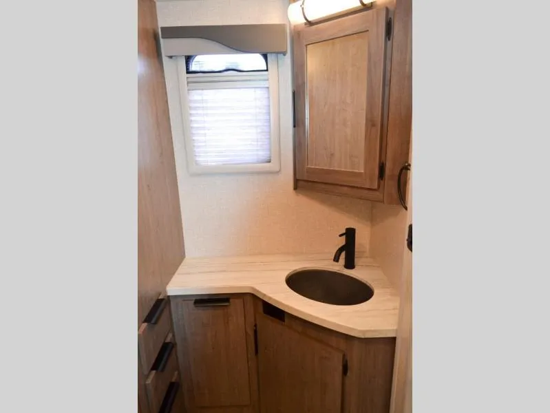 used Travel Trailers Lance Lance Travel Trailers for sale, in Titusville, FL Thumbnail 16