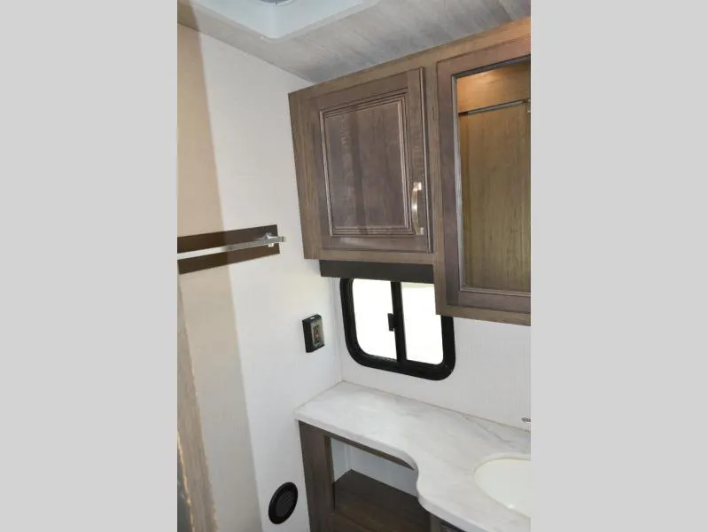 used Travel Trailers Keystone RV Cougar Half-Ton for sale, in Titusville, FL Thumbnail 16