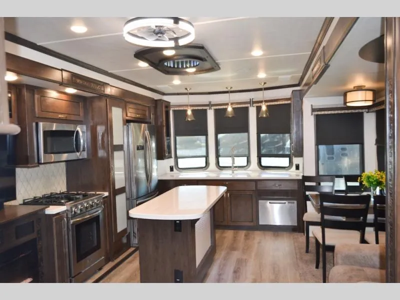 used Park Models Forest River Cedar Creek Cottage for sale, in Titusville, FL Thumbnail 5