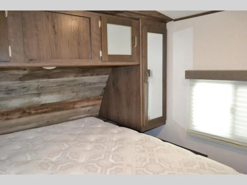 used Travel Trailers Keystone RV Passport for sale, in Titusville, FL Thumbnail 17