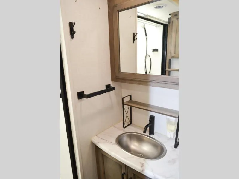 used Travel Trailers Venture SportTrek Touring Edition for sale, in Titusville, FL Thumbnail 19