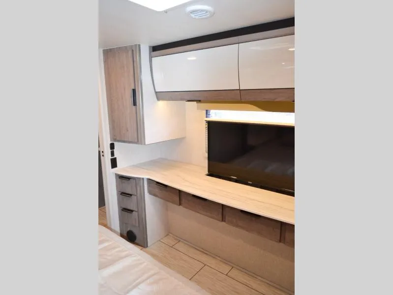 used Travel Trailers Lance Lance Travel Trailers for sale, in Titusville, FL Thumbnail 21