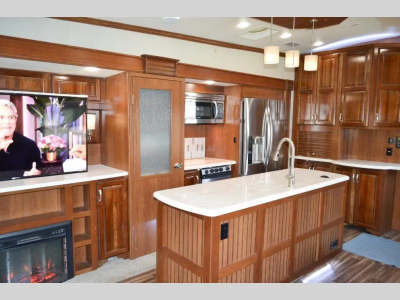 used Travel Trailers Forest River Cardinal for sale, in Titusville, FL Thumbnail 20