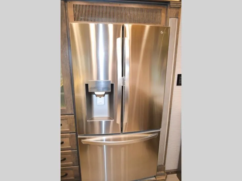 used Travel Trailers Vanleigh RV Beacon for sale, in Titusville, FL Thumbnail 11