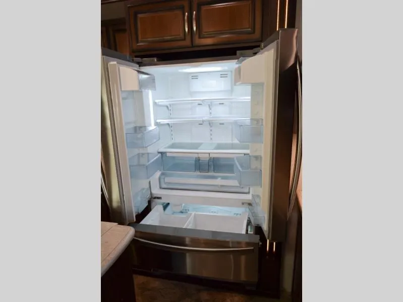 used Fifth Wheel Trailers Heartland RV Landmark 365 for sale, in Titusville, FL Thumbnail 14