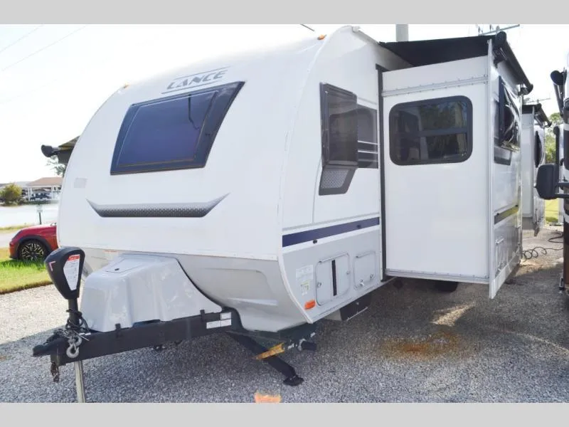 used Travel Trailers Lance Lance Travel Trailers for sale, in Titusville, FL Thumbnail 3